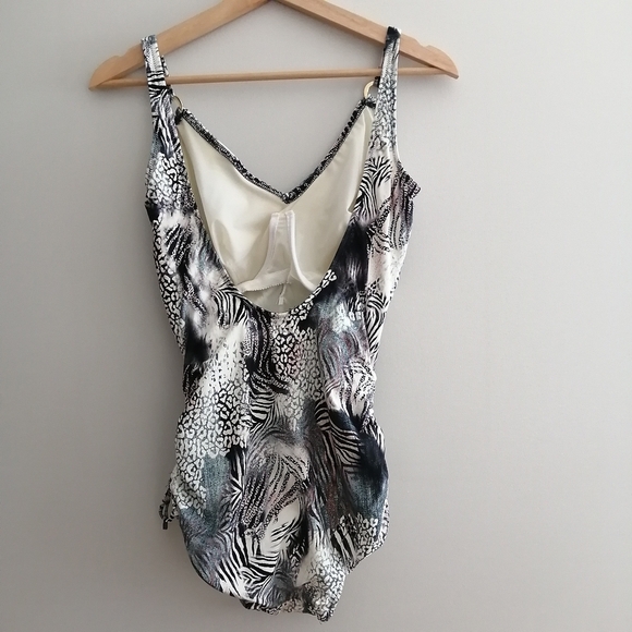 Fantasie Serraya Sands Underwire Scrunch Side One Piece Swim Suit Animal 34H - Picture 8 of 16